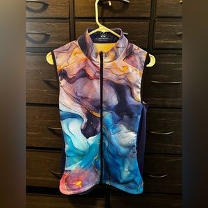 INKNBURN, small , HEART OF GOLD ZIP FLEECE VEST it has two pockets EUC